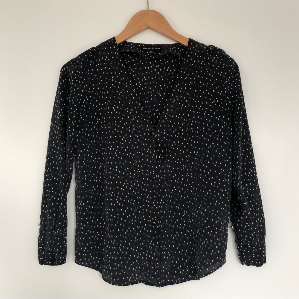 Madewell et Sézane Botton-up Top